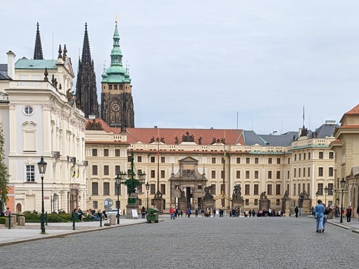 Prager Burg von außen