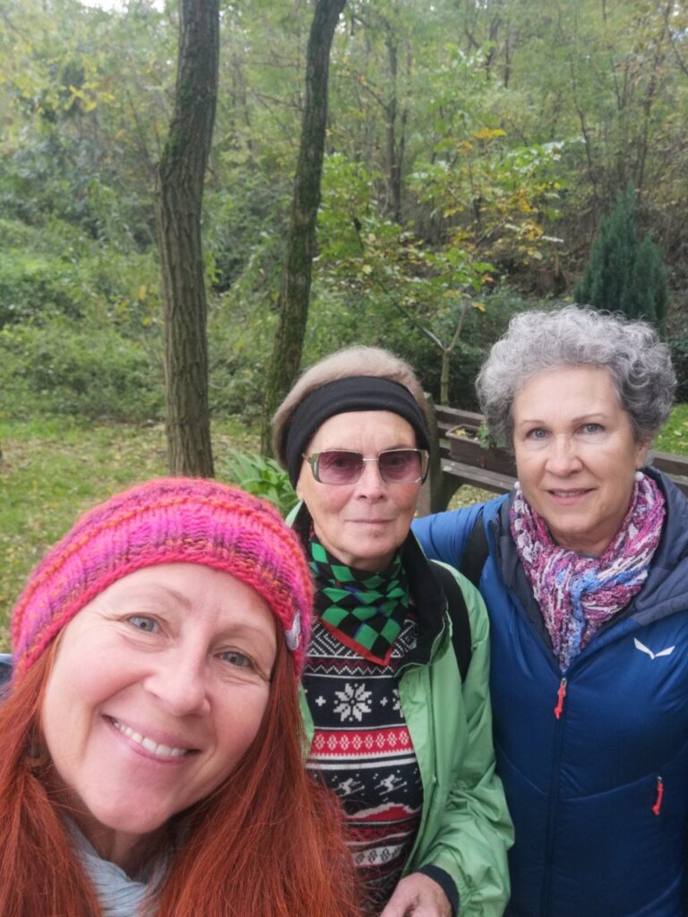 Karin und zwei Teilnehmerinnen - Selfie