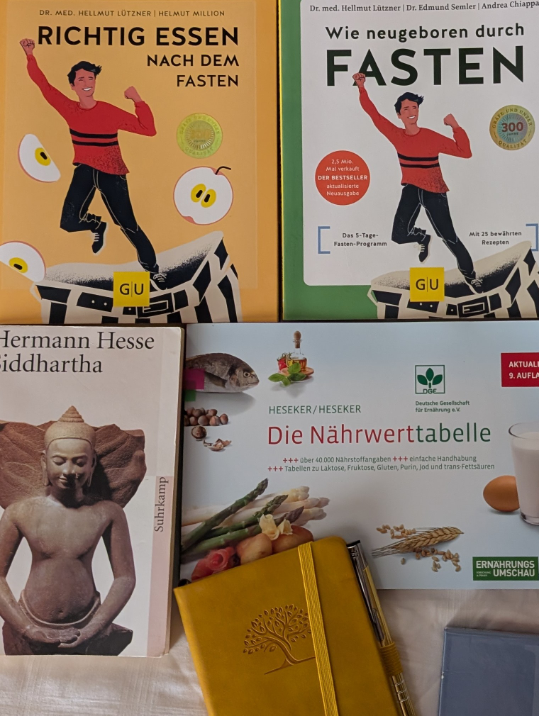 Foto von Büchern: Wie neugeboren durch Fasten, Richtig Essen nach dem Fasten