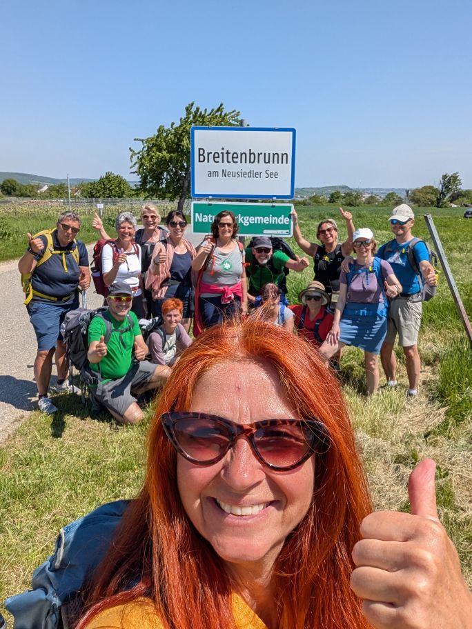 Fastengruppe vor dem Ortsschild Breitenbrunn