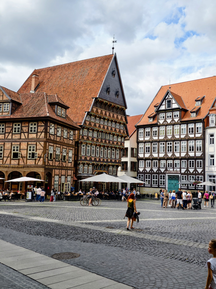 Fachwerkbauten am Dorfplatz