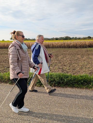 Eva und Ingrid von der Seite