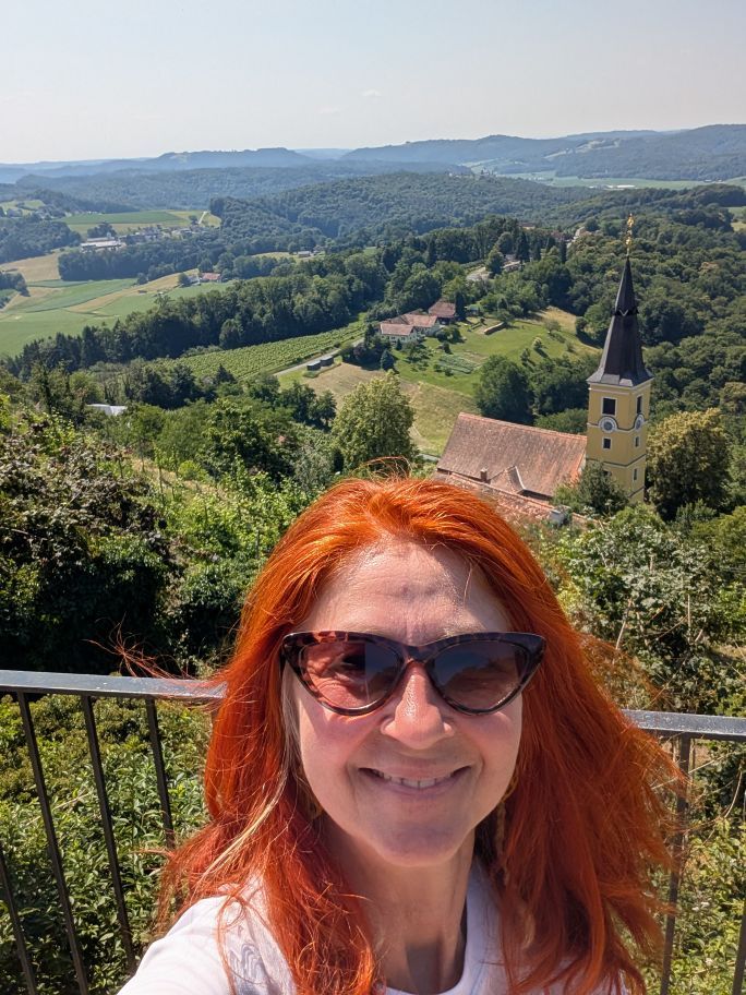 Selfie Karin mit Ausblick